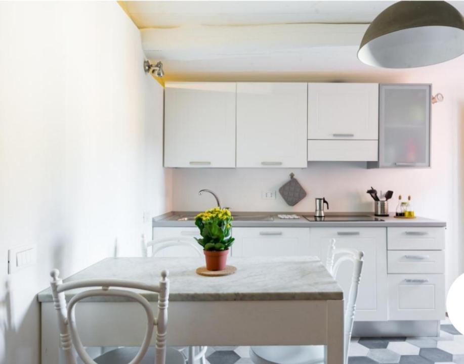 Cozy Studio In Trastevere Rom Eksteriør billede